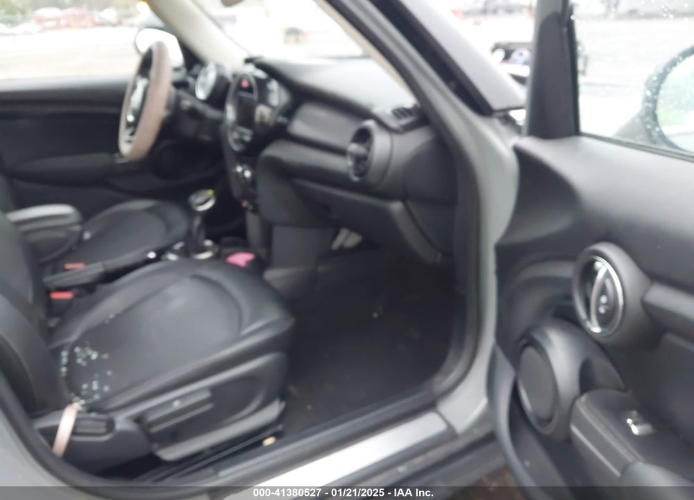 2016 MINI HARDTOP COOPER VIN: WMWXU1C55G2D12703