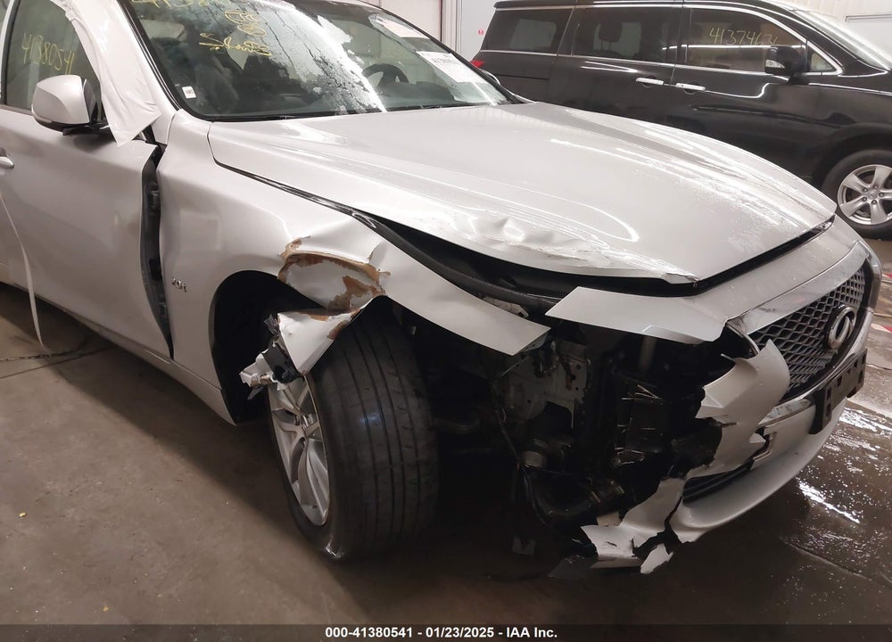 2016 INFINITI Q50 VIN: JN1CV7AR6GM252376