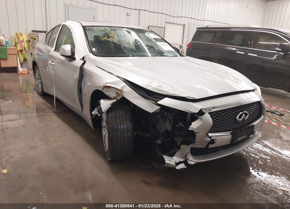 2016 INFINITI Q50 VIN: JN1CV7AR6GM252376