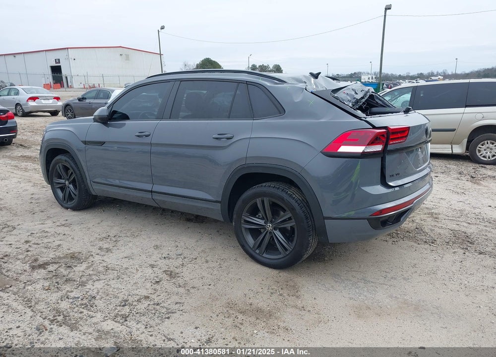2021 VOLKSWAGEN ATLAS CROSS SPORT 3.6L V6 SE W/TECHNOLOGY R-LINE VIN: 1V2PE2CAXMC231037