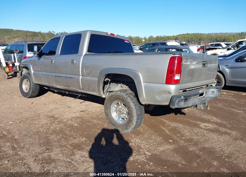 2003 GMC SIERRA 2500HD SLE VIN: 1GTHC23103F155899