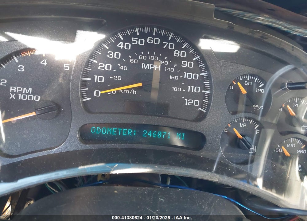 2003 GMC SIERRA 2500HD SLE VIN: 1GTHC23103F155899
