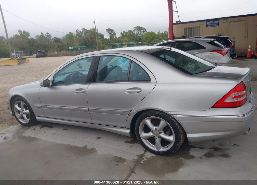 2005 MERCEDES-BENZ C 230 KOMPRESSOR SPORT VIN: WDBRF40J05F656725