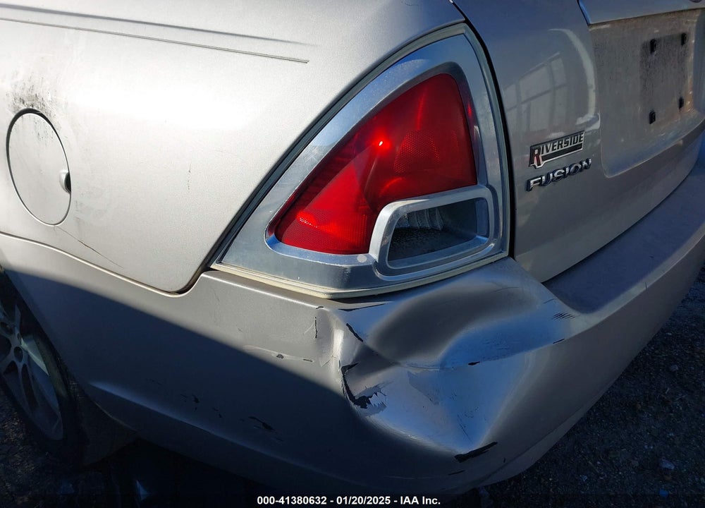 2008 FORD FUSION SE VIN: 3FAHP07Z88R221477