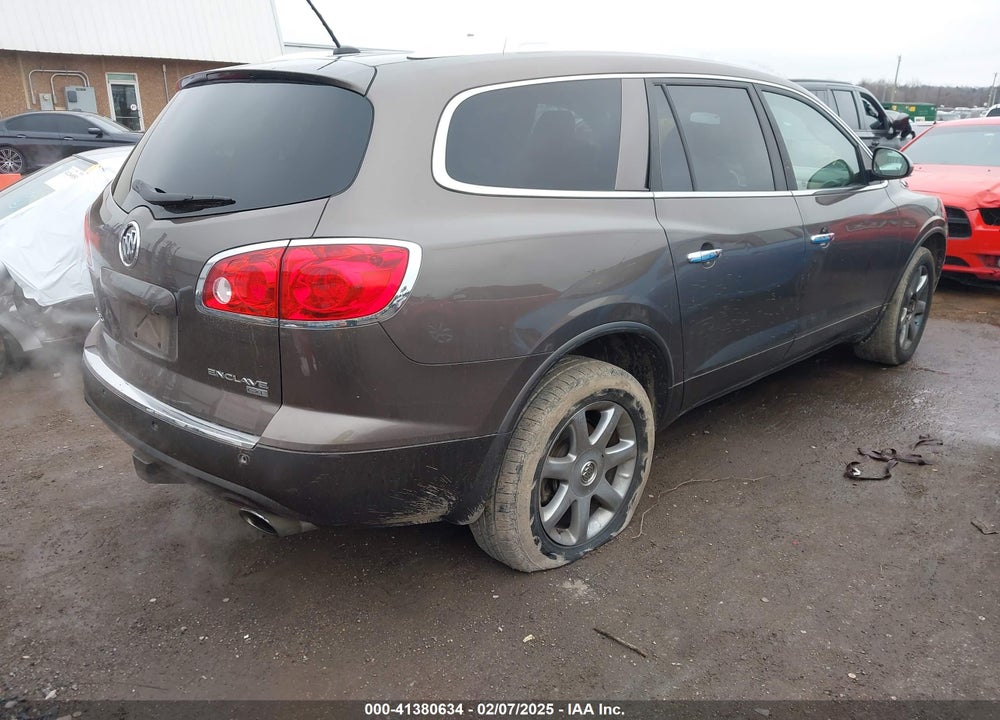 2008 BUICK ENCLAVE CXL VIN: 5GAER23748J269920