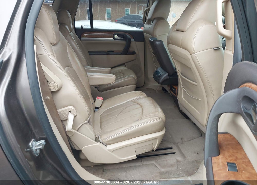 2008 BUICK ENCLAVE CXL VIN: 5GAER23748J269920