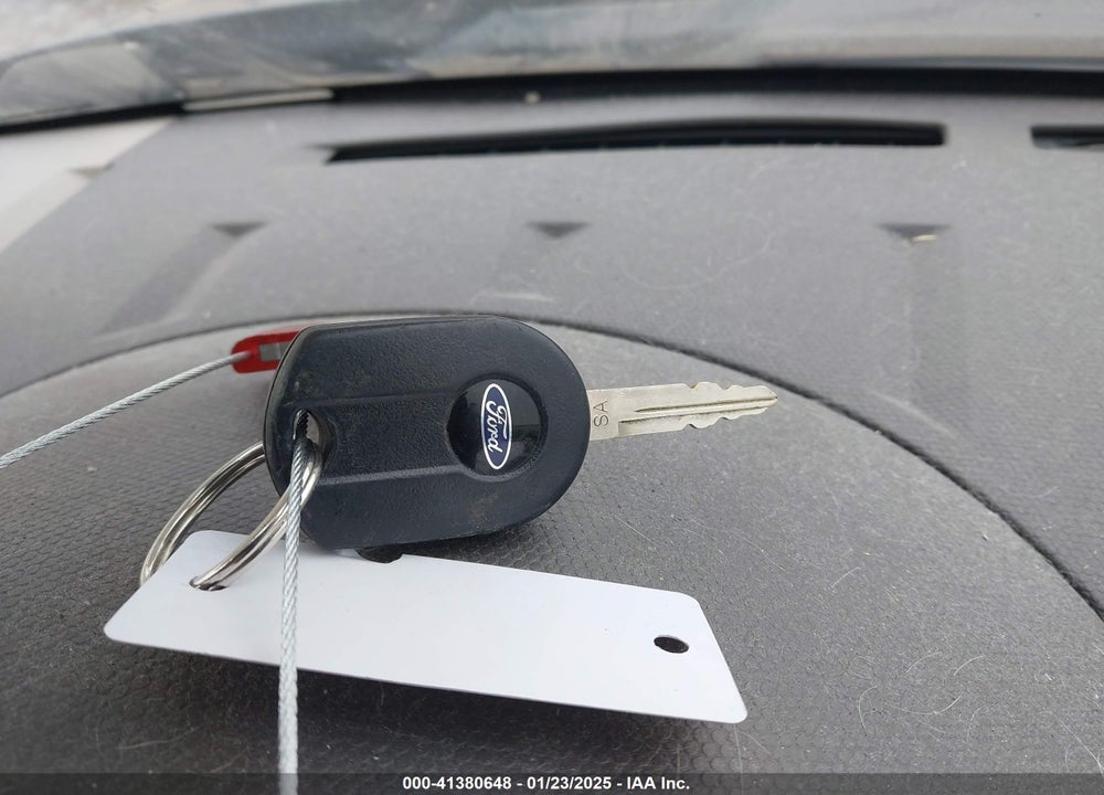 2012 FORD ESCAPE XLS VIN: 1FMCU0C70CKA82858