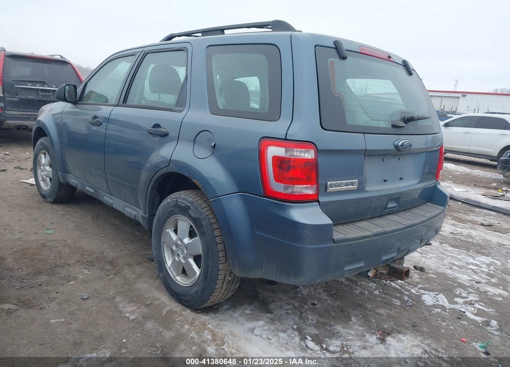2012 FORD ESCAPE XLS VIN: 1FMCU0C70CKA82858