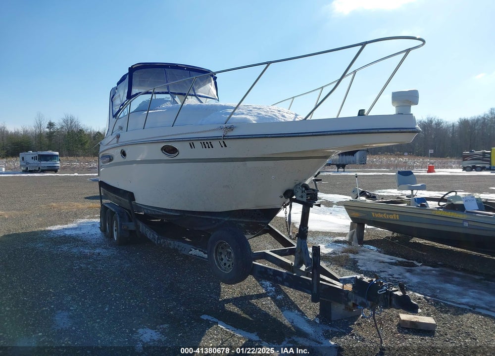 1998 MAXUM MARINE VIN: USPA34MTJ798