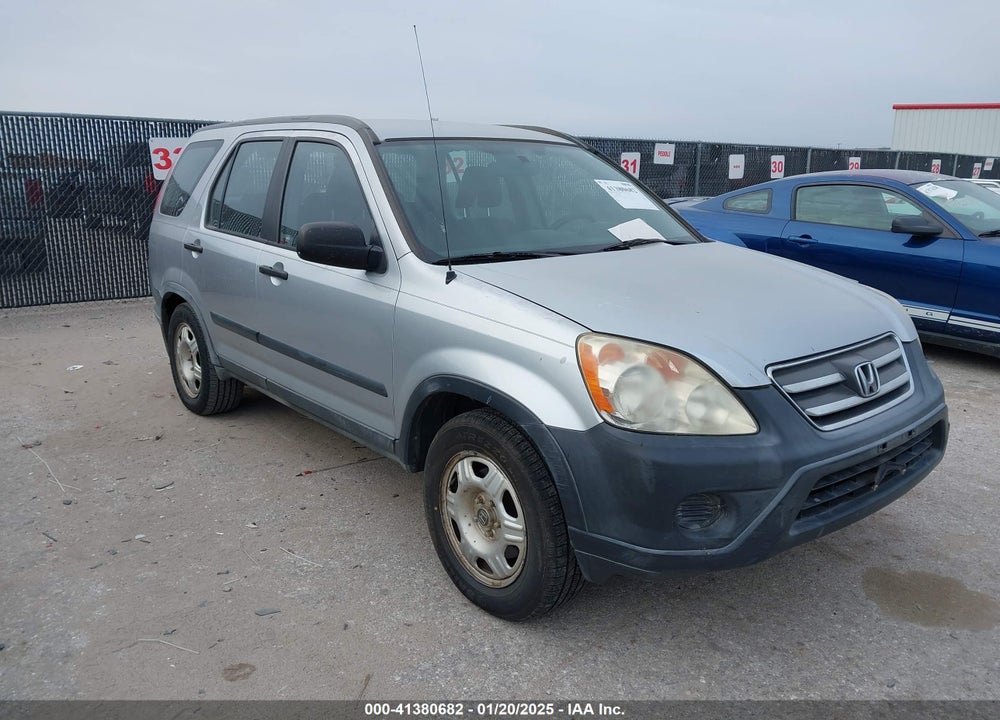 2005 HONDA CR-V LX VIN: JHLRD68525C007264