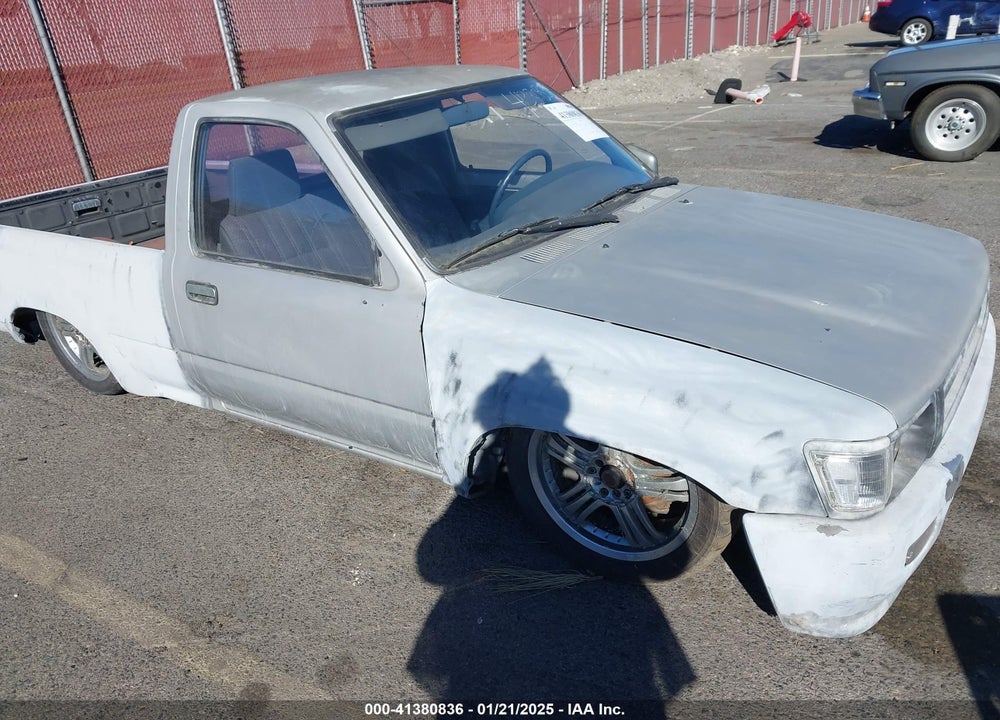 1993 TOYOTA PICKUP 1/2 TON SHORT WHLBASE STB VIN: 4TARN81A1PZ110801