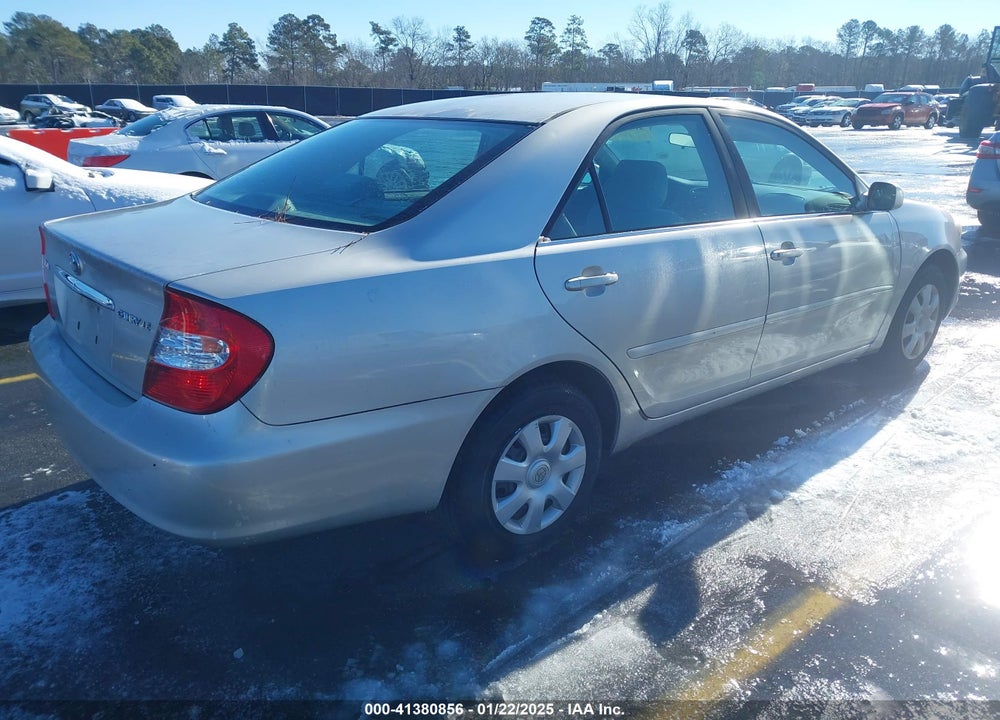 2004 TOYOTA CAMRY LE VIN: 4T1BE32K74U824713
