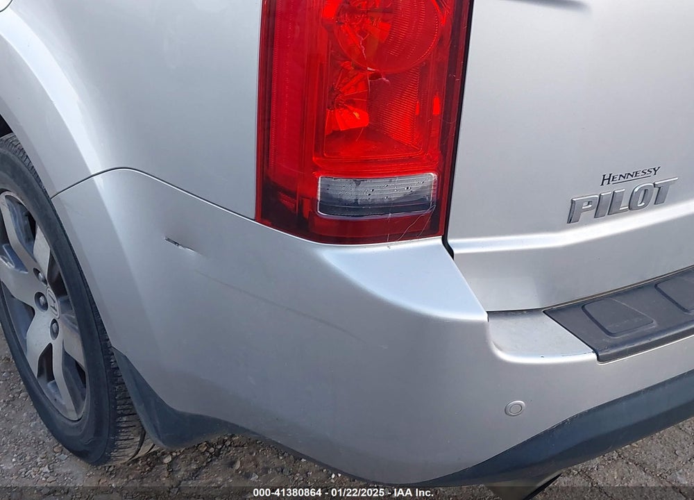 2013 HONDA PILOT TOURING VIN: 5FNYF3H9XDB024349