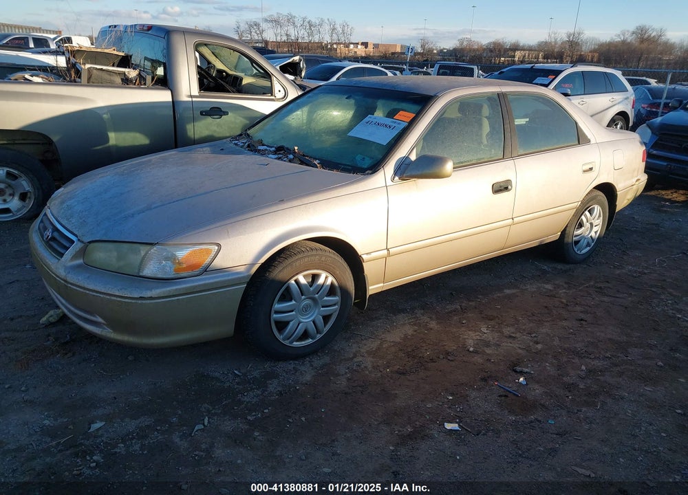 2001 TOYOTA CAMRY LE VIN: 4T1BG22K41U108285