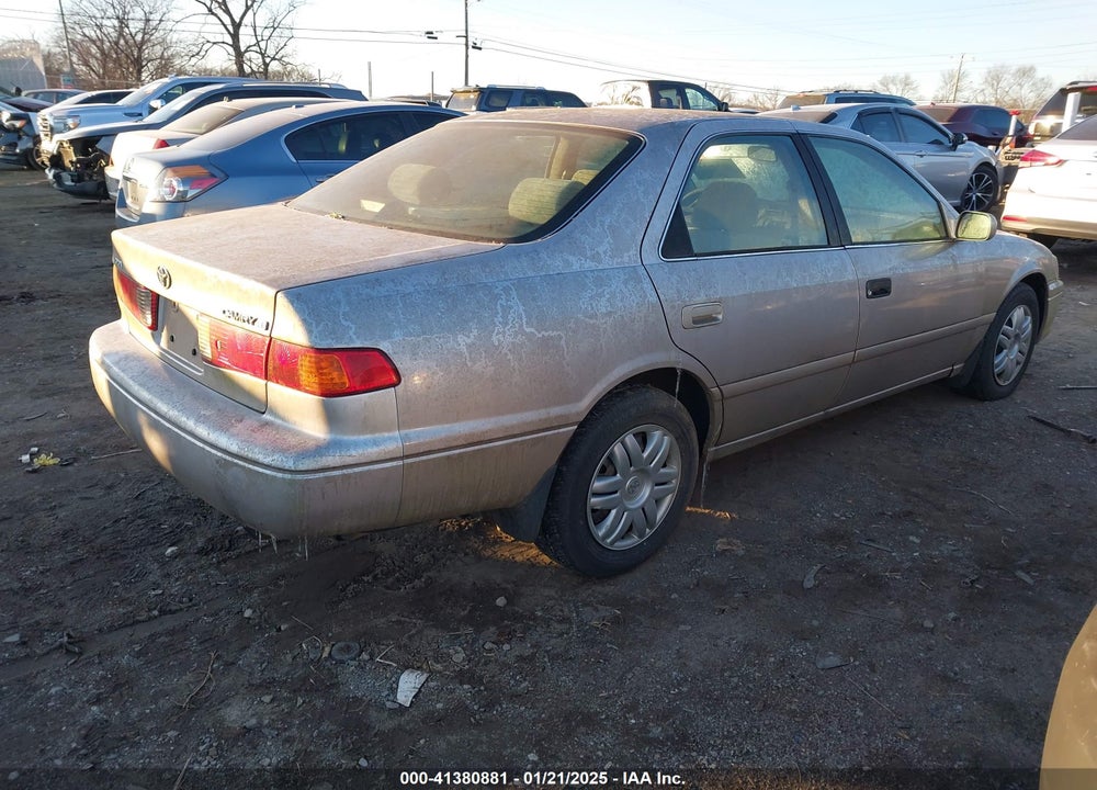 2001 TOYOTA CAMRY LE VIN: 4T1BG22K41U108285