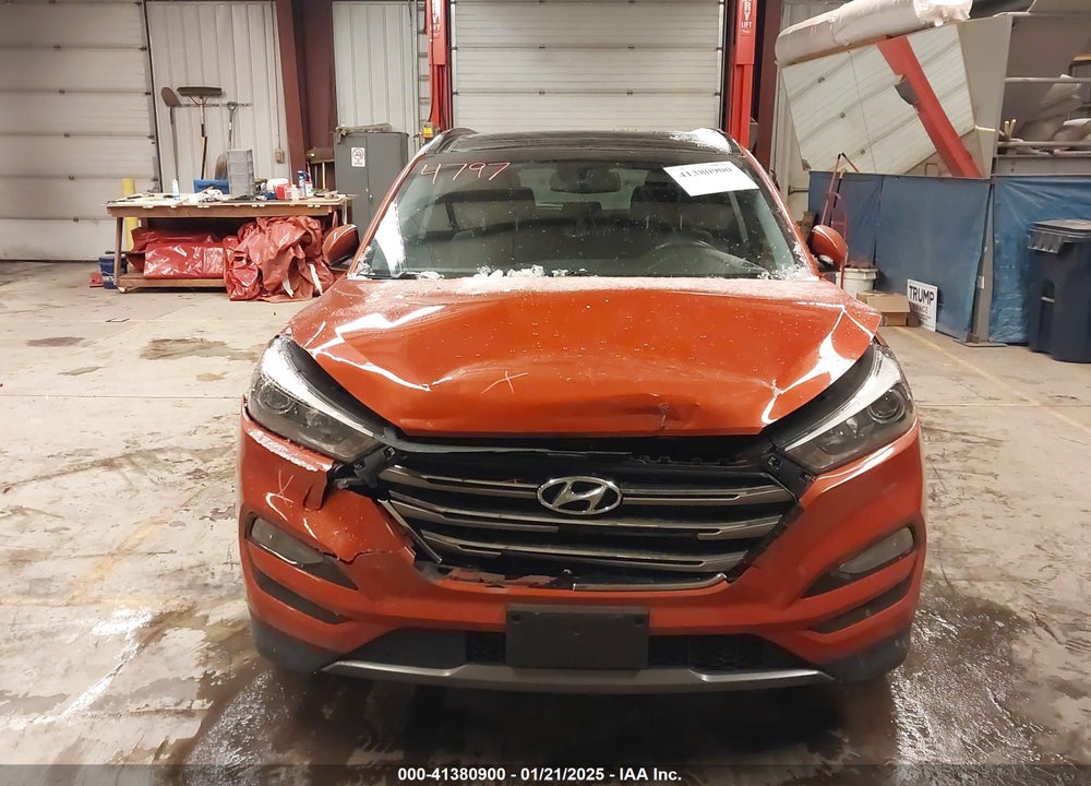 2016 HYUNDAI TUCSON LIMITED VIN: KM8J3CA24GU193667