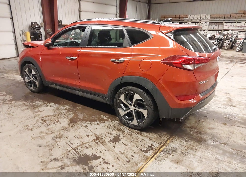 2016 HYUNDAI TUCSON LIMITED VIN: KM8J3CA24GU193667