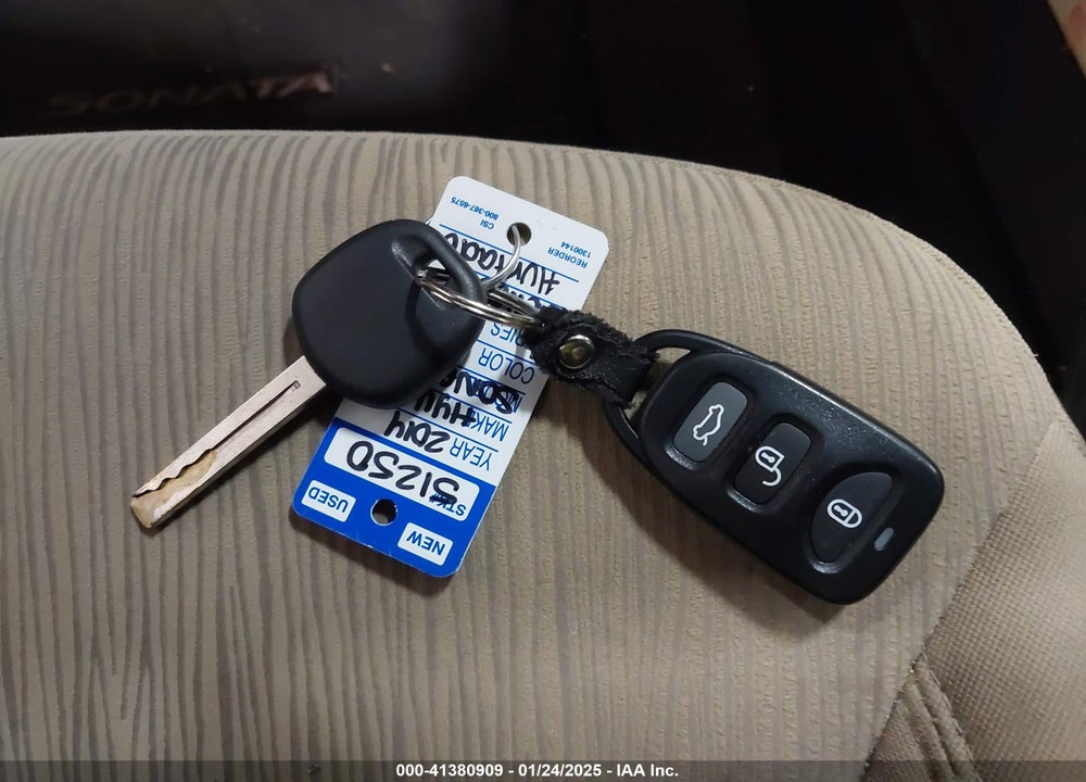 2014 HYUNDAI SONATA GLS VIN: 5NPEB4AC6EH896086