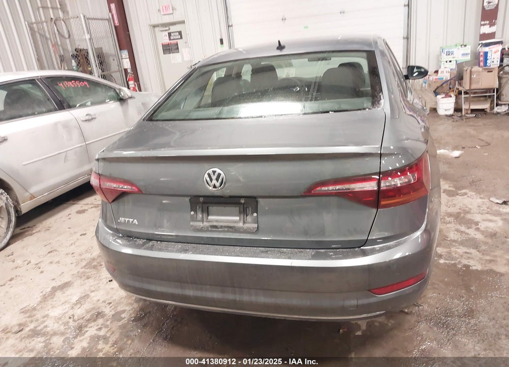2019 VOLKSWAGEN JETTA VIN: 3VWC57BU8KM020825