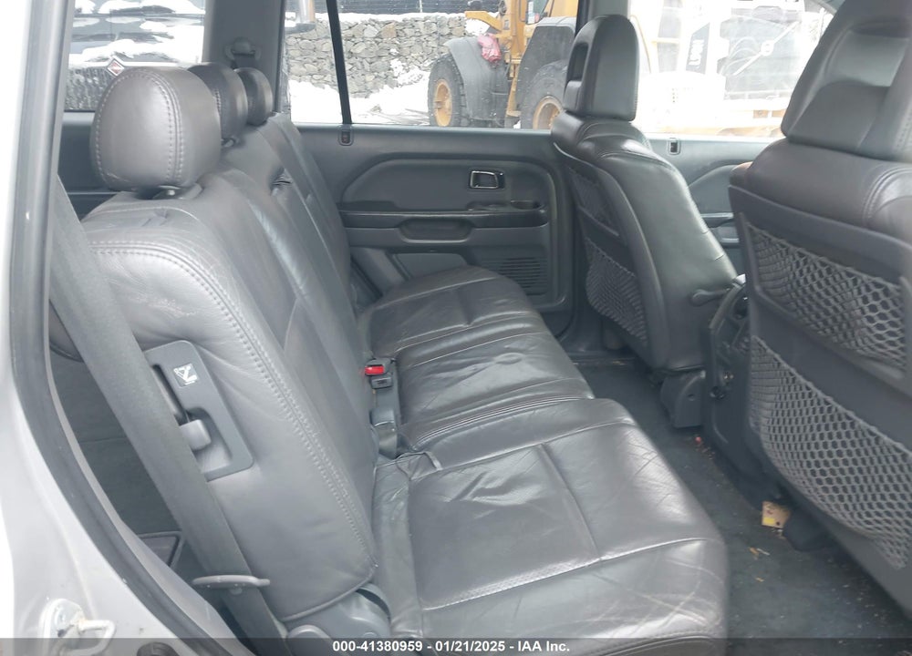 2004 HONDA PILOT EX-L VIN: 2HKYF18594H524098