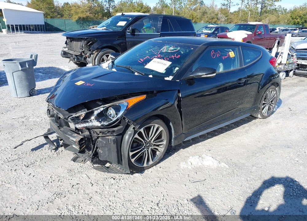 2016 HYUNDAI VELOSTER VIN: KMHTC6AE0GU255585