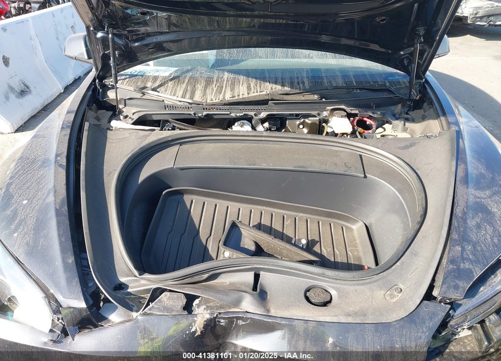 2024 TESLA MODEL 3 LONG RANGE DUAL MOTOR ALL-WHEEL DRIVE/REAR-WHEEL DRIVE VIN: 5YJ3E1EA1RF745909