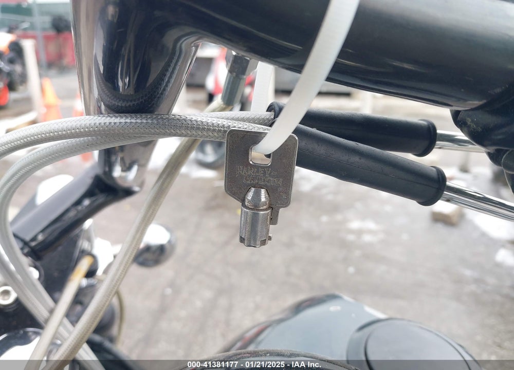 2006 HARLEY-DAVIDSON FXSTBI VIN: 1HD1JAB186Y031924