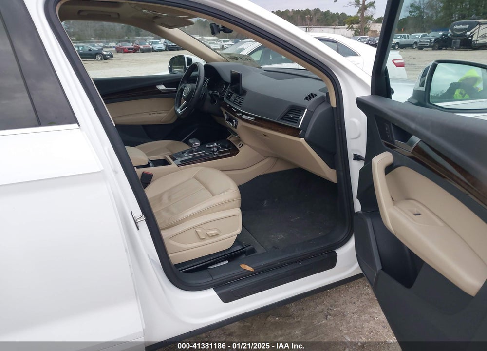 2019 AUDI Q5 45 PREMIUM VIN: WA1ANAFY3K2142854
