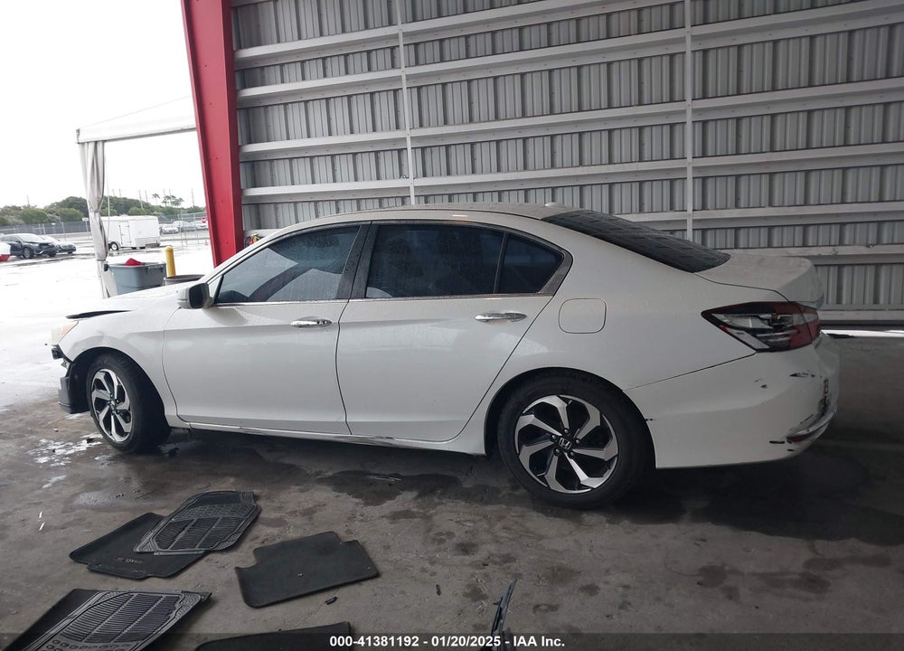 2017 HONDA ACCORD VIN: 1HGCR2F8XHA026706
