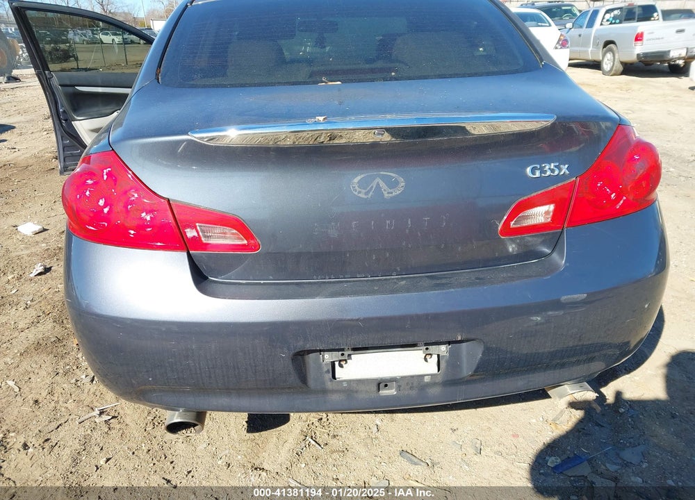 2008 INFINITI G35X VIN: JNKBV61F18M272723