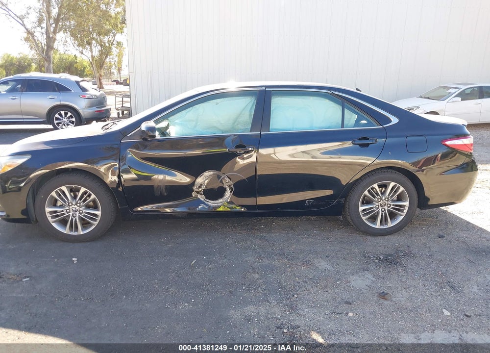 2015 TOYOTA CAMRY SE VIN: 4T1BF1FK6FU931492