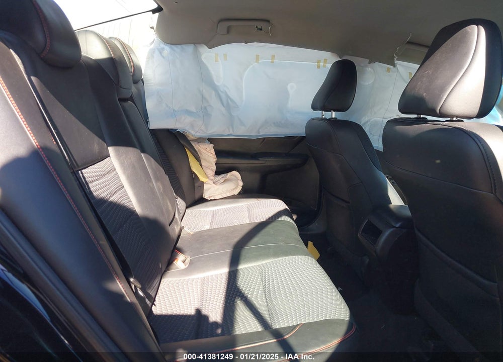 2015 TOYOTA CAMRY SE VIN: 4T1BF1FK6FU931492