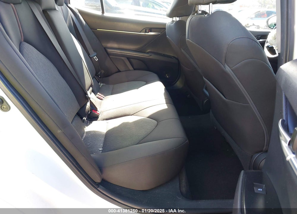 2019 TOYOTA CAMRY VIN: 4T1B11HK9KU758766