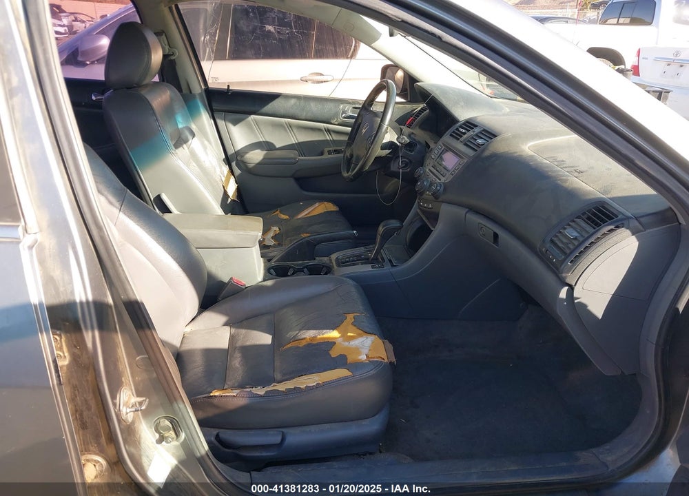 2006 HONDA ACCORD SDN VIN: 1HGCM56896A025852