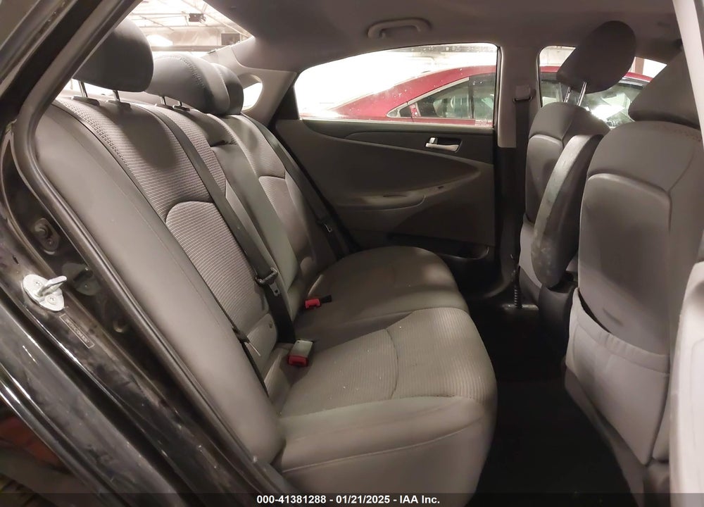 2012 HYUNDAI SONATA GLS VIN: 5NPEB4AC7CH476267