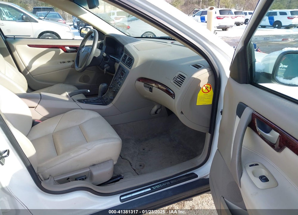 2004 VOLVO S60 2.5T AWD VIN: YV1RH59H042380967