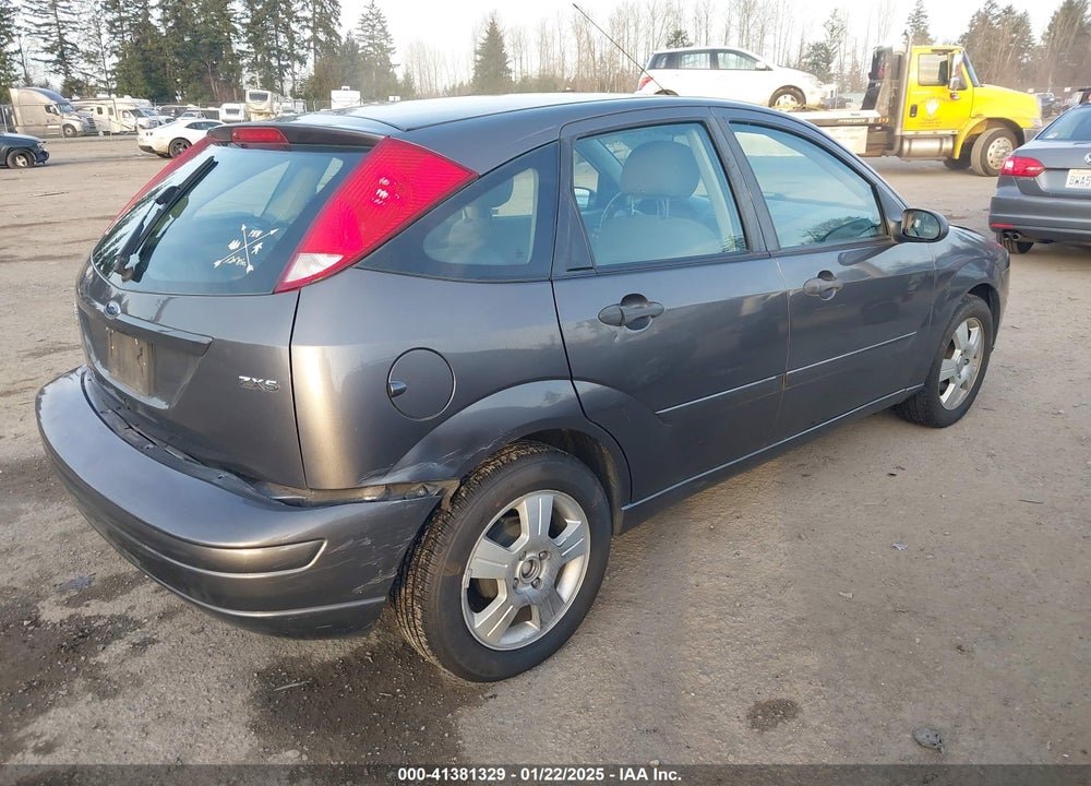 2006 FORD FOCUS ZX5 VIN: 1FAFP37N56W192276