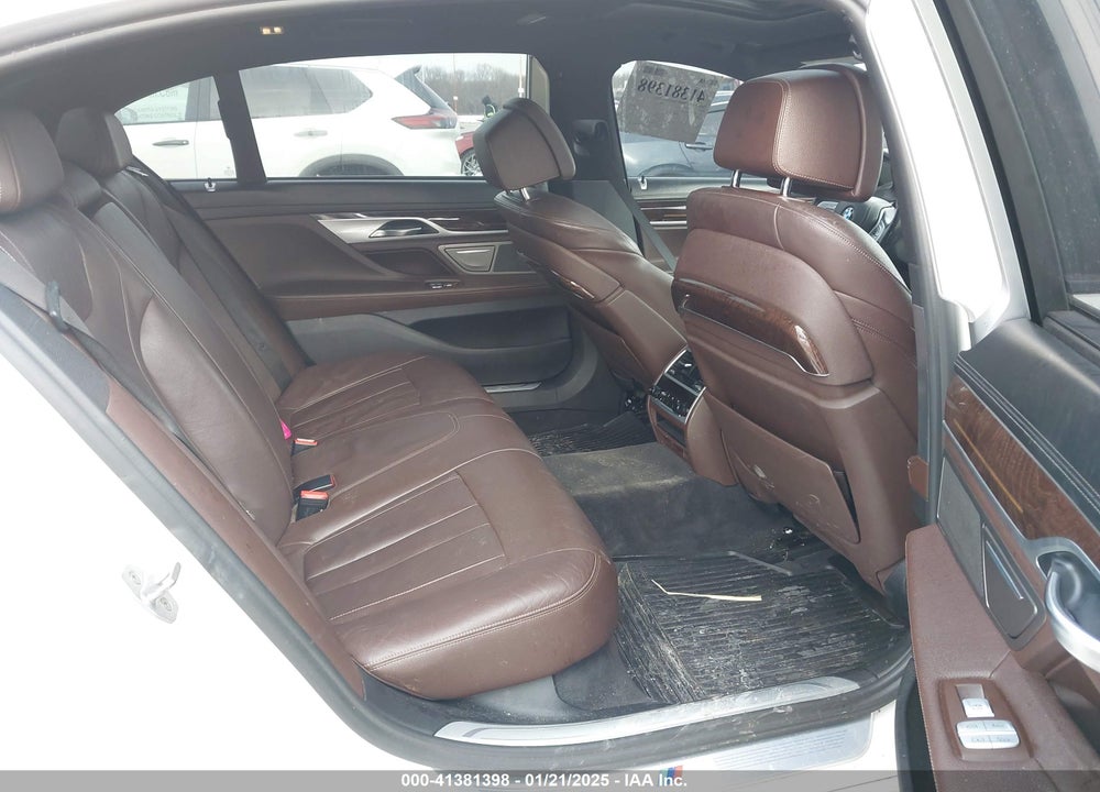 2018 BMW 740I VIN: WBA7E4C59JGV23876