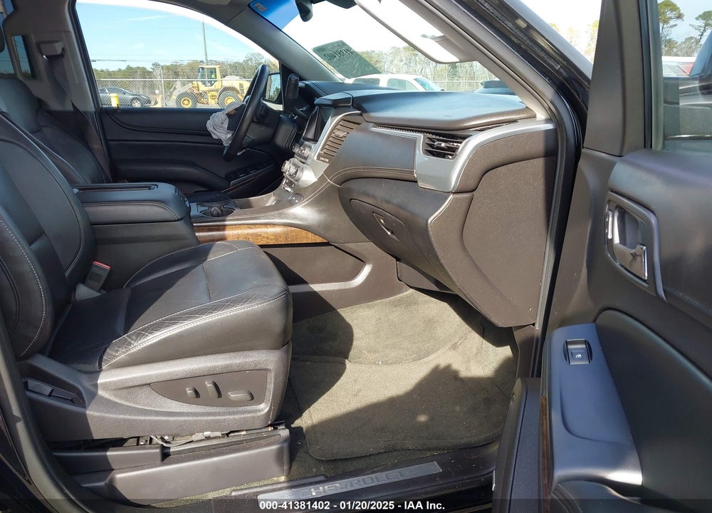 2015 CHEVROLET SUBURBAN 1500 LT VIN: 1GNSCJKC5FR265330