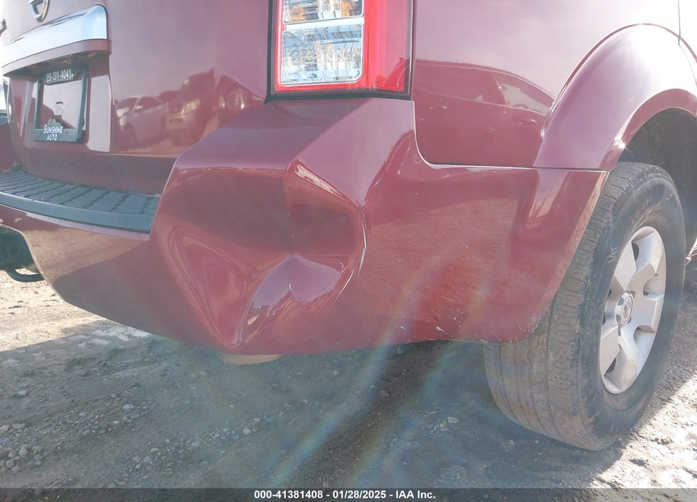 2011 NISSAN PATHFINDER S VIN: 5N1AR1NN5BC616097
