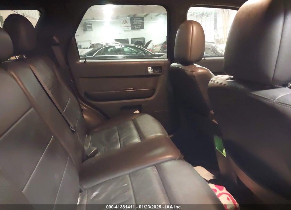 2010 FORD ESCAPE LIMITED VIN: 1FMCU0EG8AKC43709