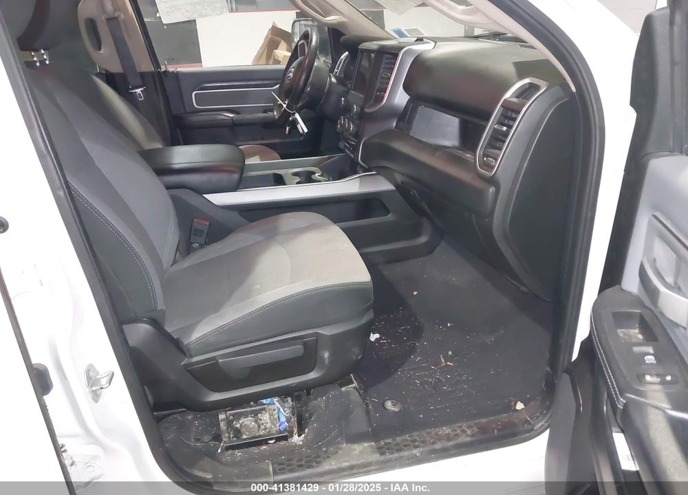 2020 RAM 2500 VIN: 3C6UR5DJ3LG112726