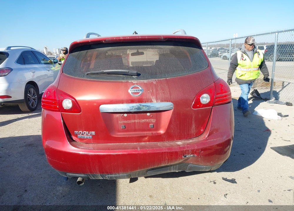 2014 NISSAN ROGUE SELECT S VIN: JN8AS5MT2EW618381