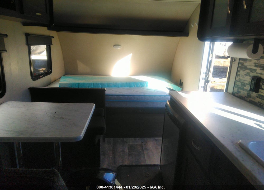 2019 WILDWOOD OTHER VIN: 4X4TSMV12KT113525