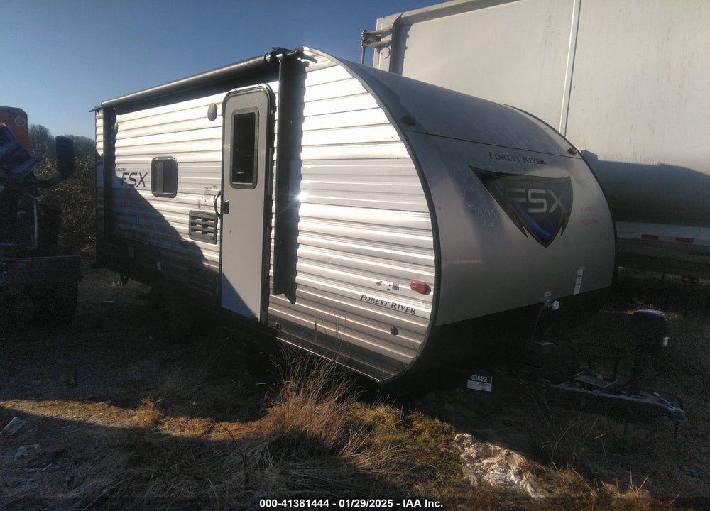 2019 WILDWOOD OTHER VIN: 4X4TSMV12KT113525