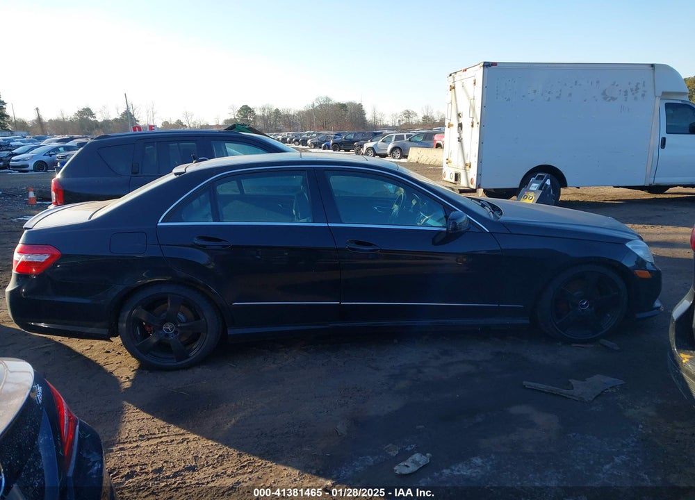 2011 MERCEDES-BENZ E VIN: WDDHF8HB5BA262993