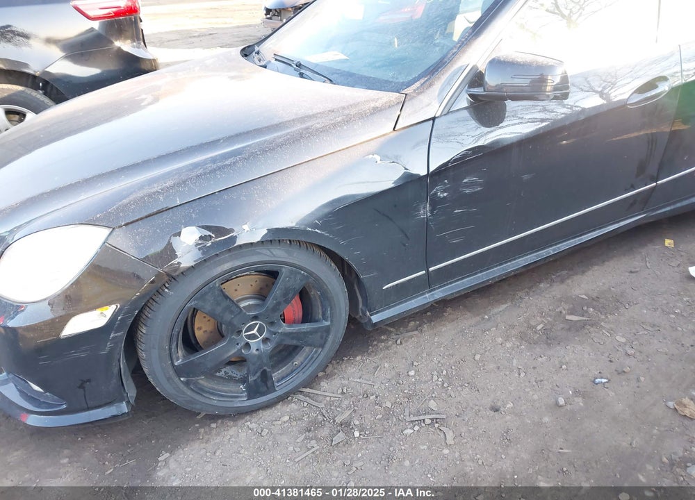 2011 MERCEDES-BENZ E VIN: WDDHF8HB5BA262993