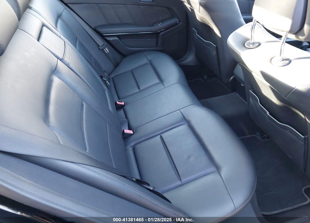 2011 MERCEDES-BENZ E VIN: WDDHF8HB5BA262993