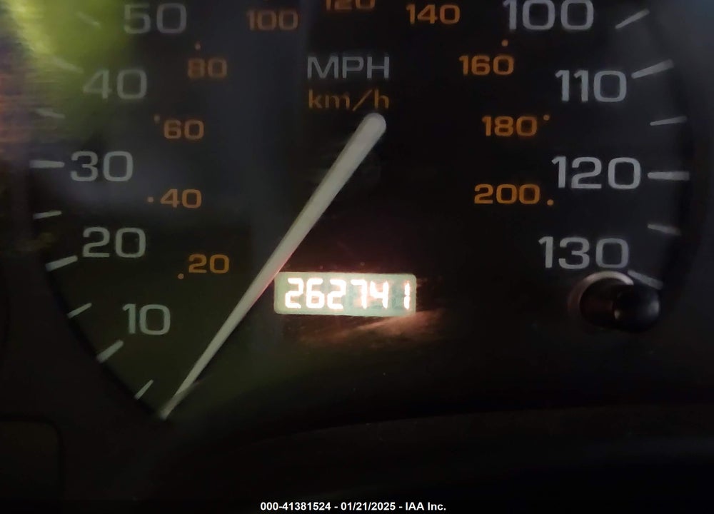2000 SATURN LS1 VIN: 1G8JT52F1YY688284