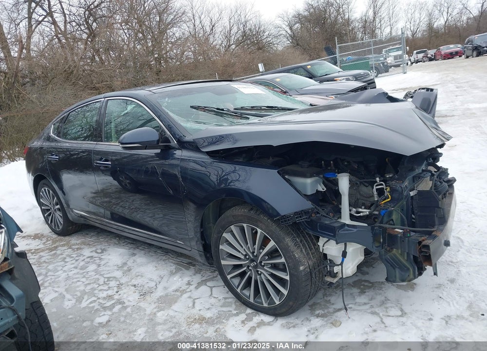 2017 KIA CADENZA VIN: KNALC4J11H5052350